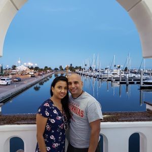 Meet your Posher, Gloria maría